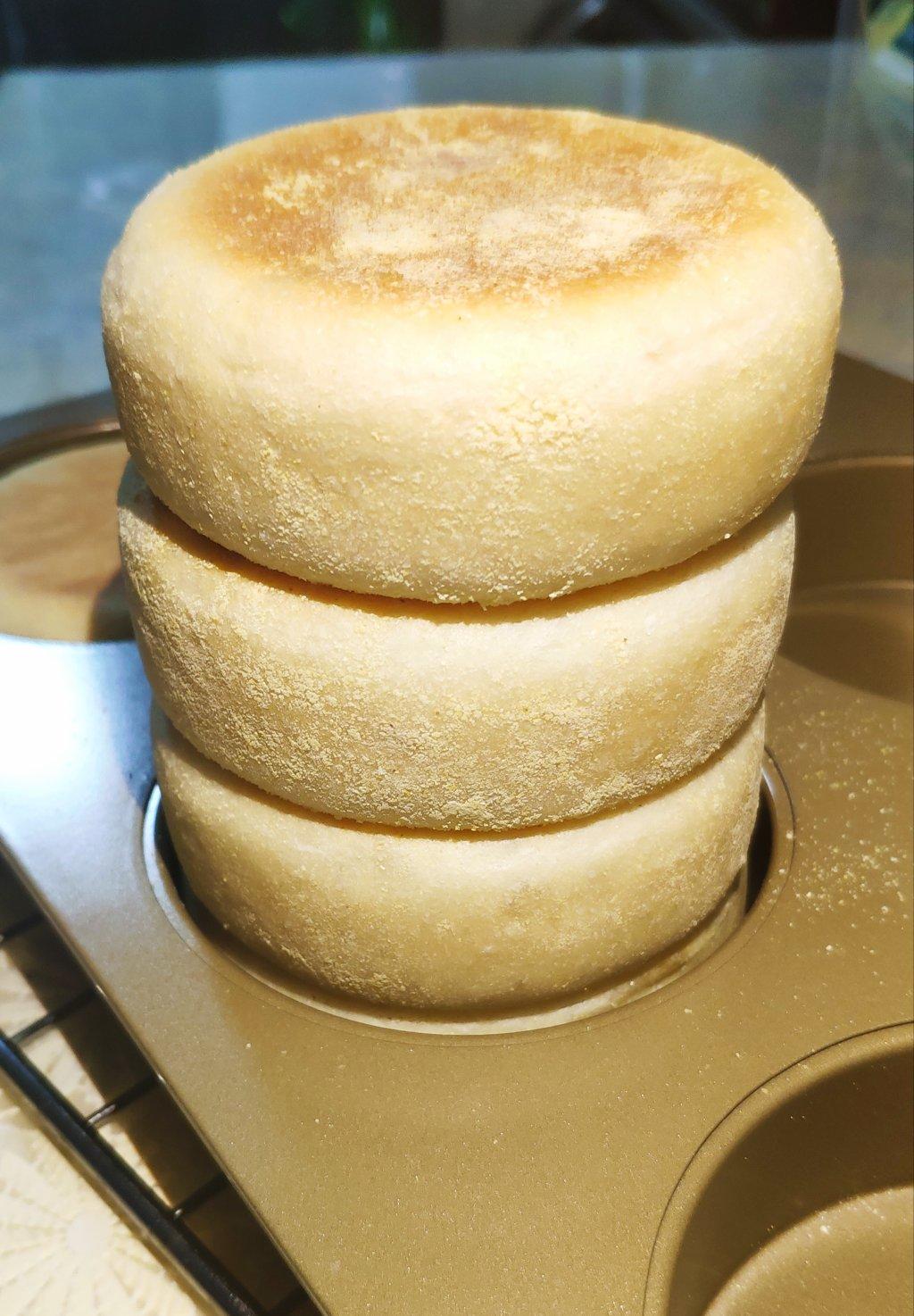 猪柳蛋麦满分 —英式玛芬胚English muffin