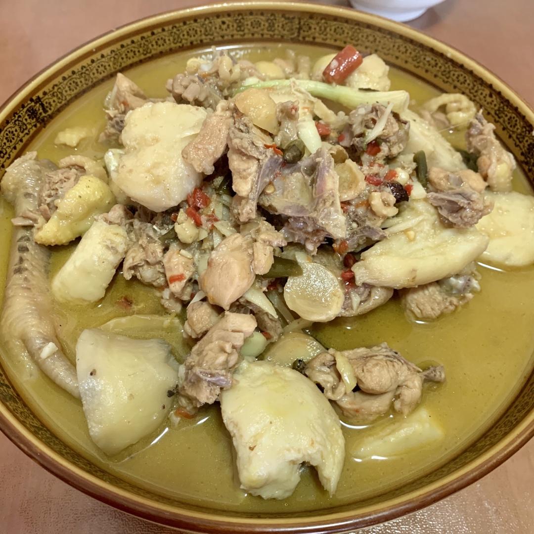 重庆芋儿鸡 芋儿和鸡肉都爆好吃！