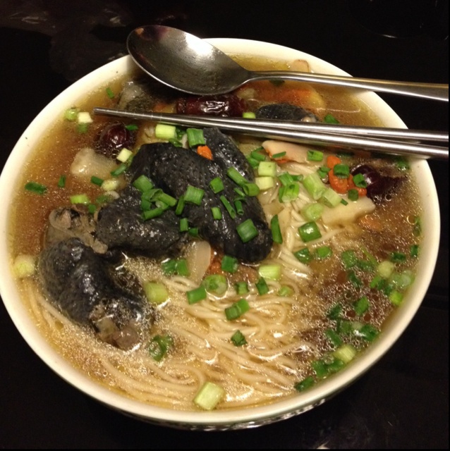 做过 枸杞红枣乌鸡汤 #晚餐2014年4月3日# 乌鸡汤面