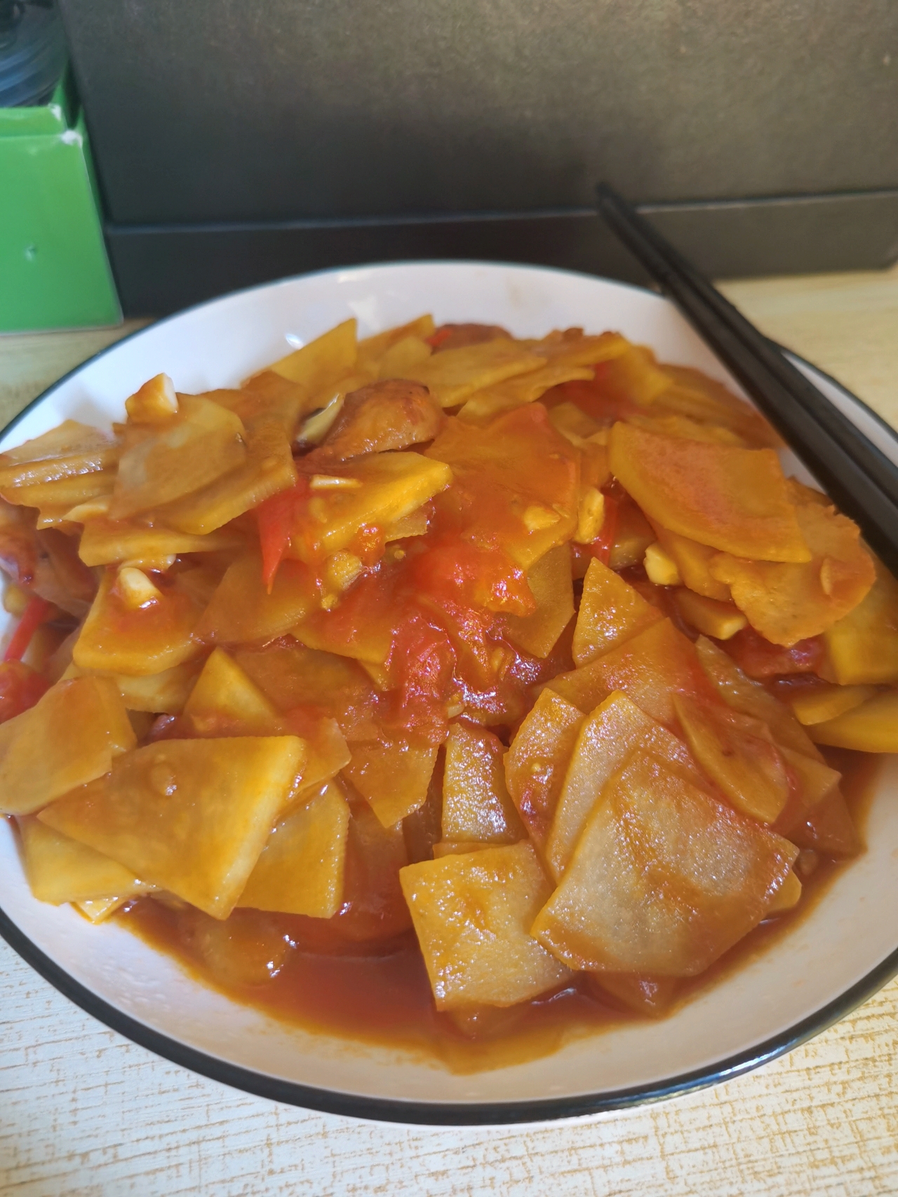 茄汁土豆片（西红柿炒土豆片）