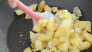 土豆虾饼 宝宝辅食食谱的做法 步骤9