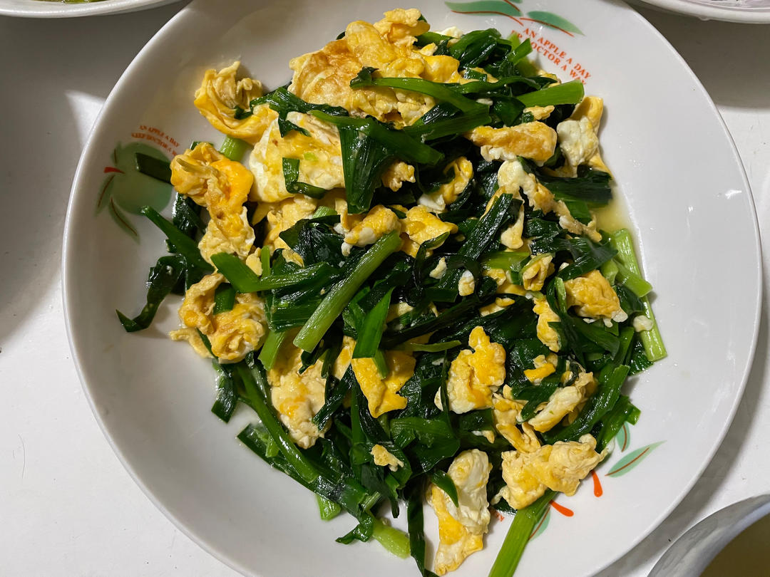 韭菜炒鸡蛋——三分钟快手下饭菜 掌握火候的秘诀