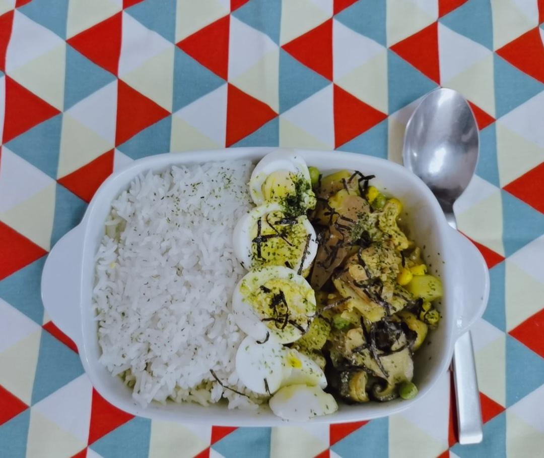 百梦多鸡肉咖喱饭