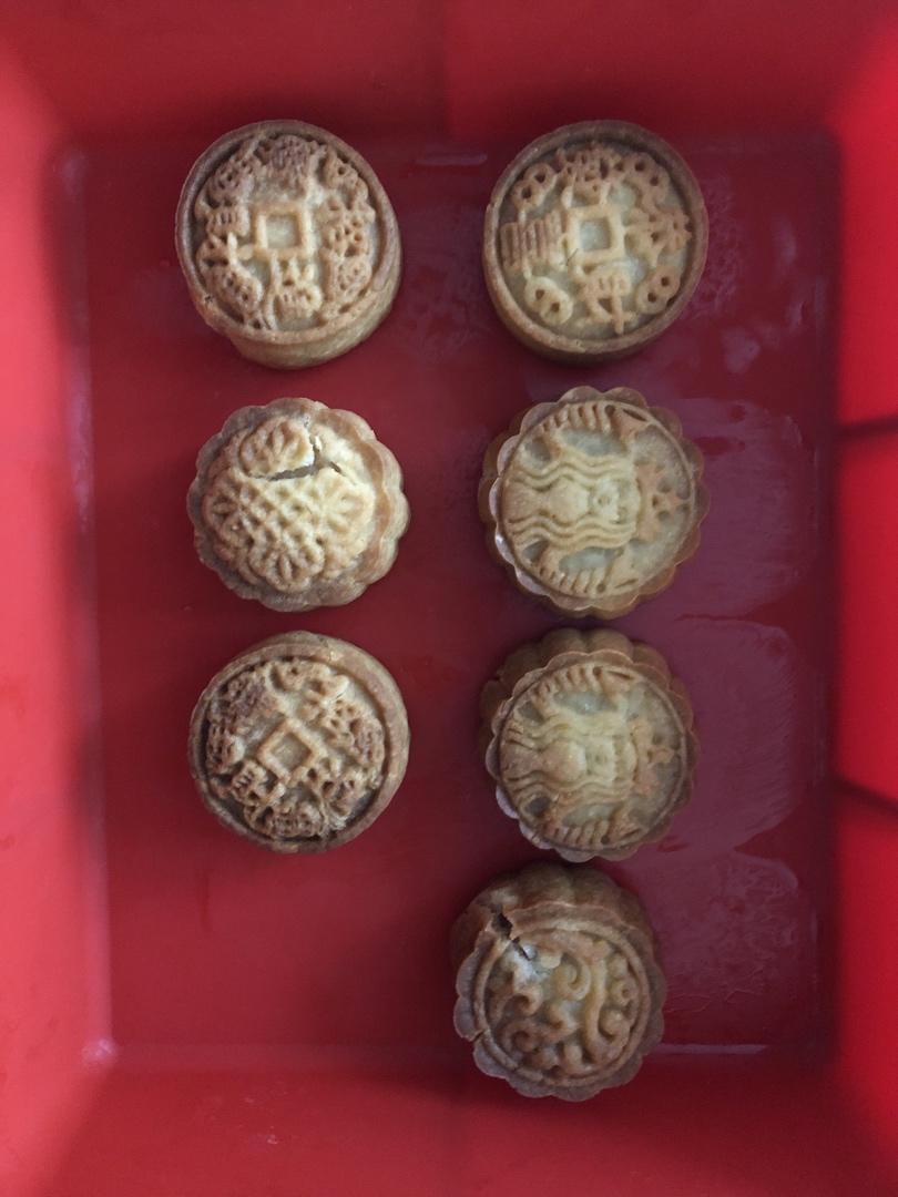 老式月饼（不加转化糖浆的酥皮月饼）