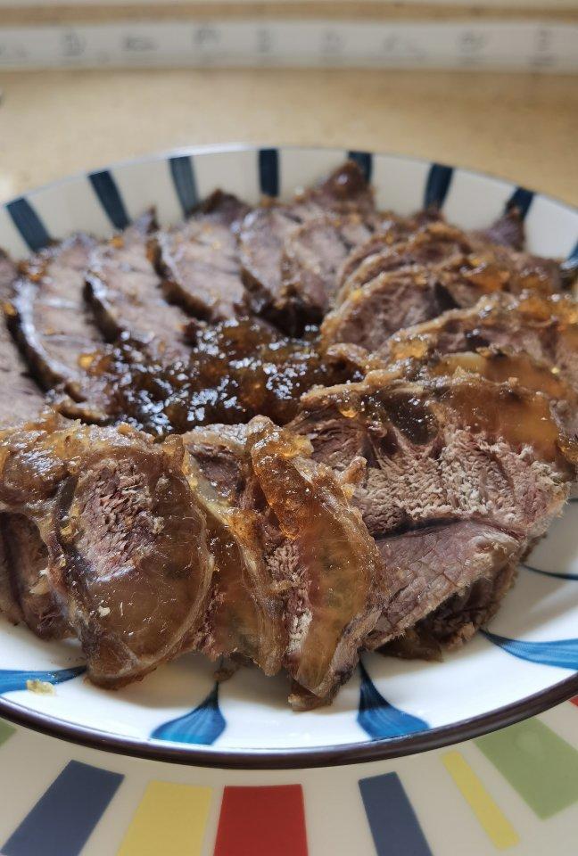卤牛肉