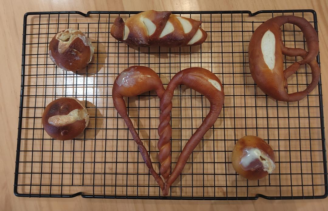 最详细的碱水包 【德国结面包 布雷结面包】有关碱水面包Brezel的一切 Bretzel Brezen Pretzel