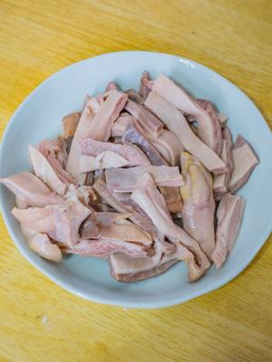 【电饭煲靓汤】奶香椰汁猪肚鸡汤的做法 步骤11