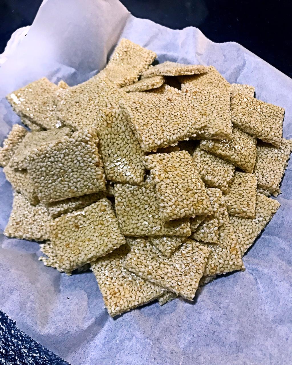 小小小小甜味做的芝麻糖(古早味)