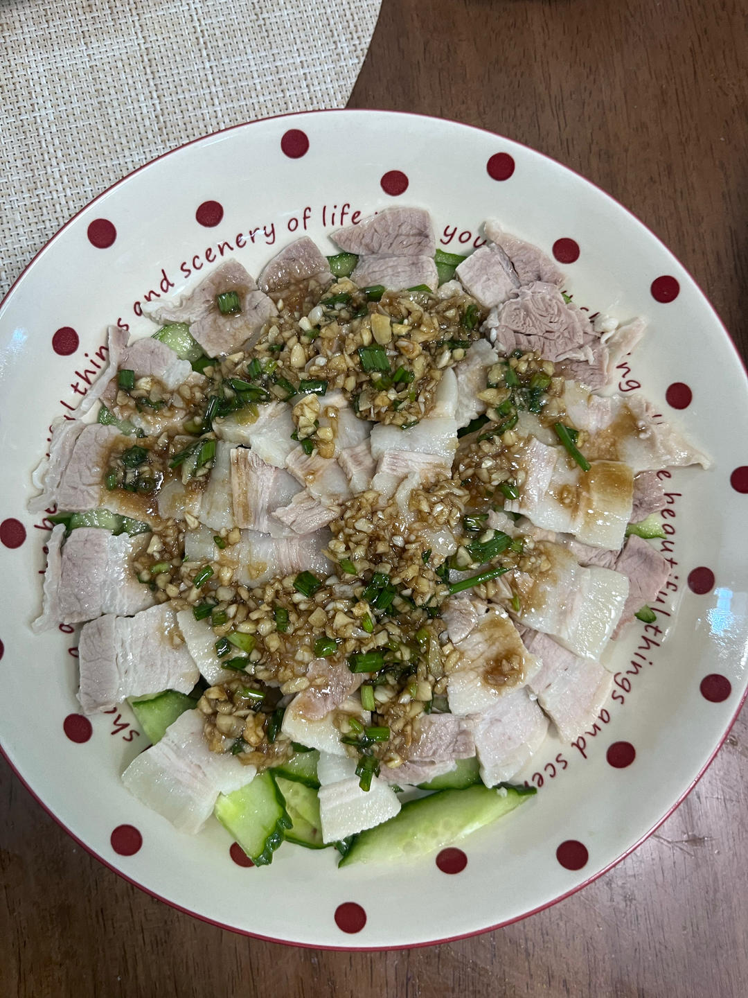 肥而不腻的蒜泥白肉