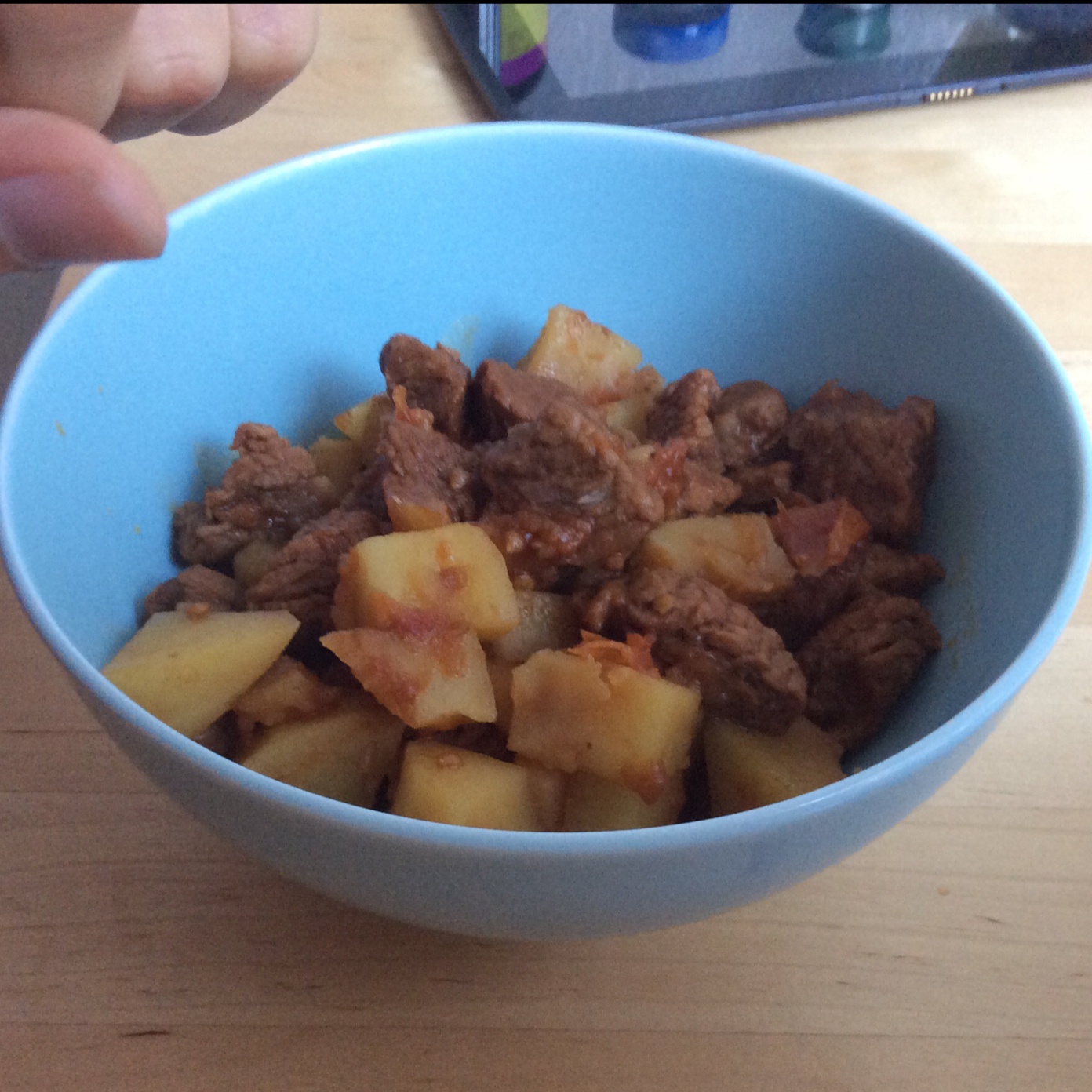 西红柿土豆炖牛肉