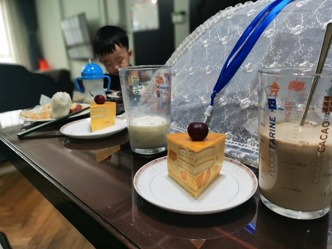 芒果慕斯蛋糕🍰（8寸）