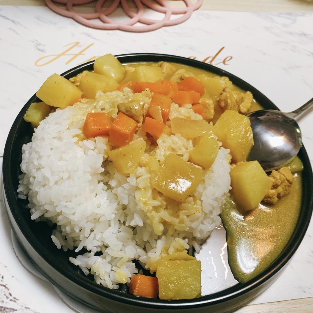 零失败日式咖喱鸡肉饭！！最正宗日本家庭做法！简单又好吃！