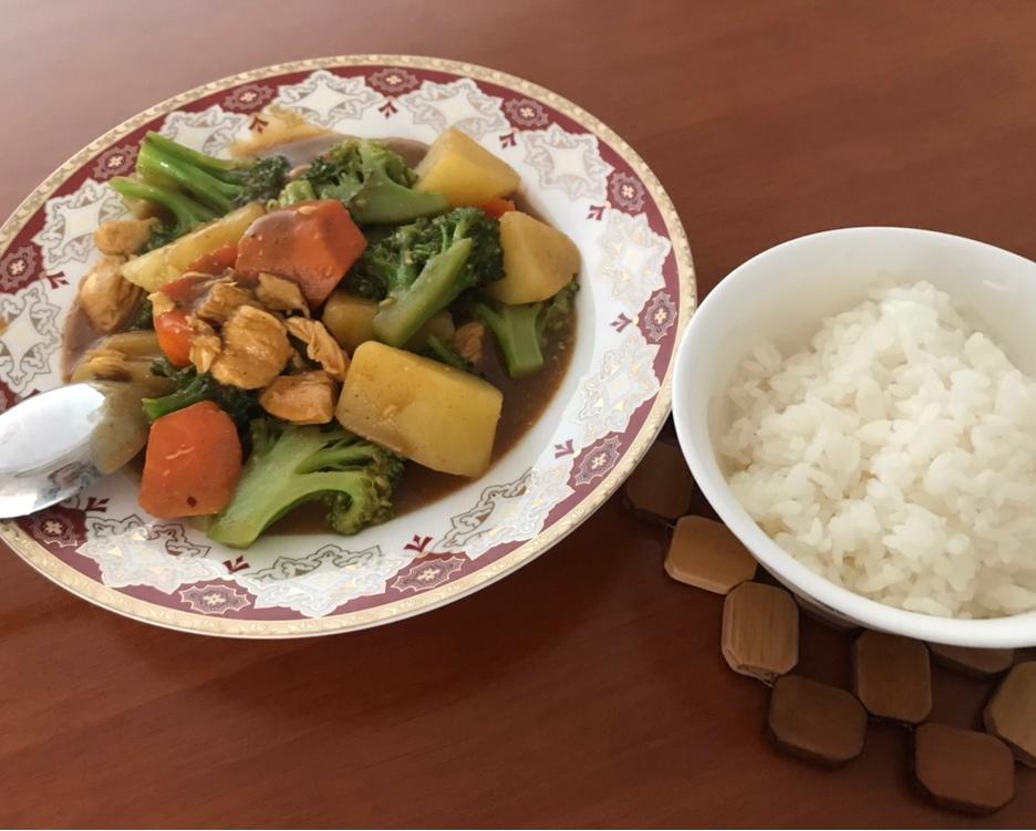 零失败日式咖喱鸡肉饭！！最正宗日本家庭做法！简单又好吃！