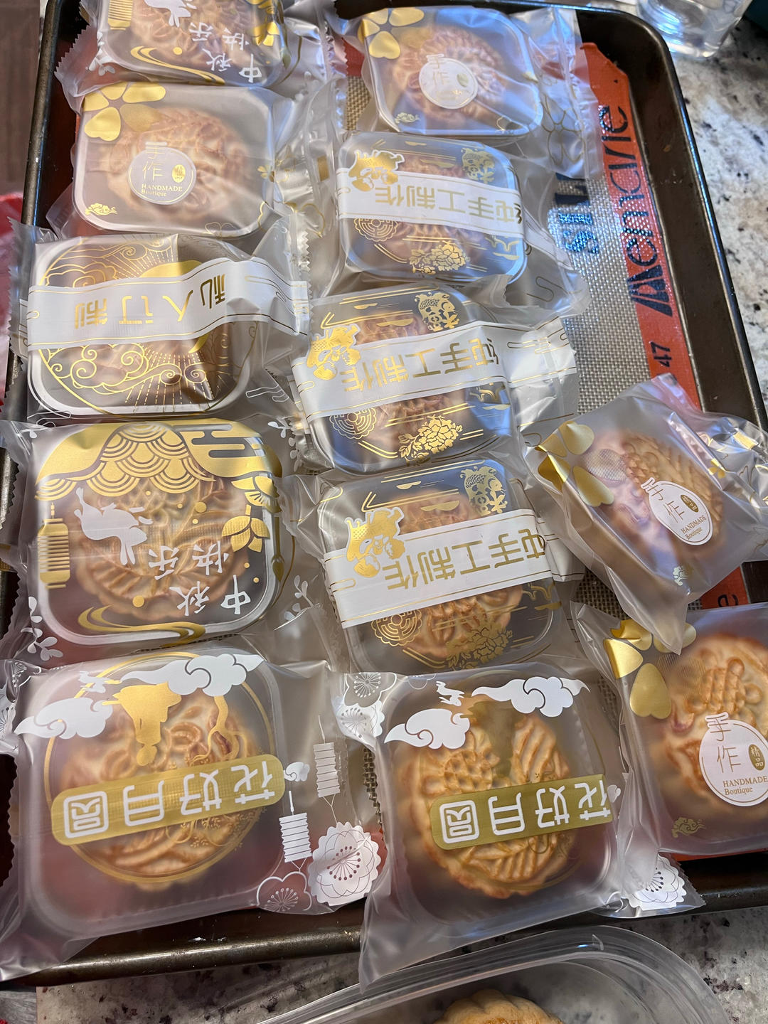 绿豆杏仁肉松馅月饼