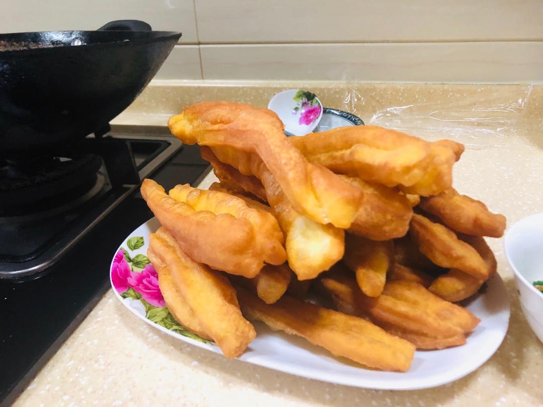 自制蓬松酥脆大油条