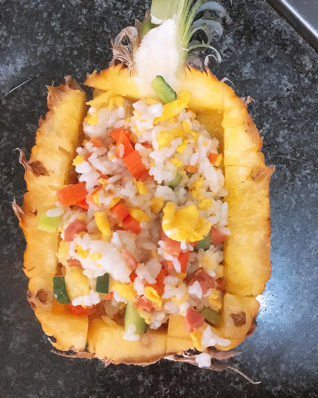菠萝炒饭
