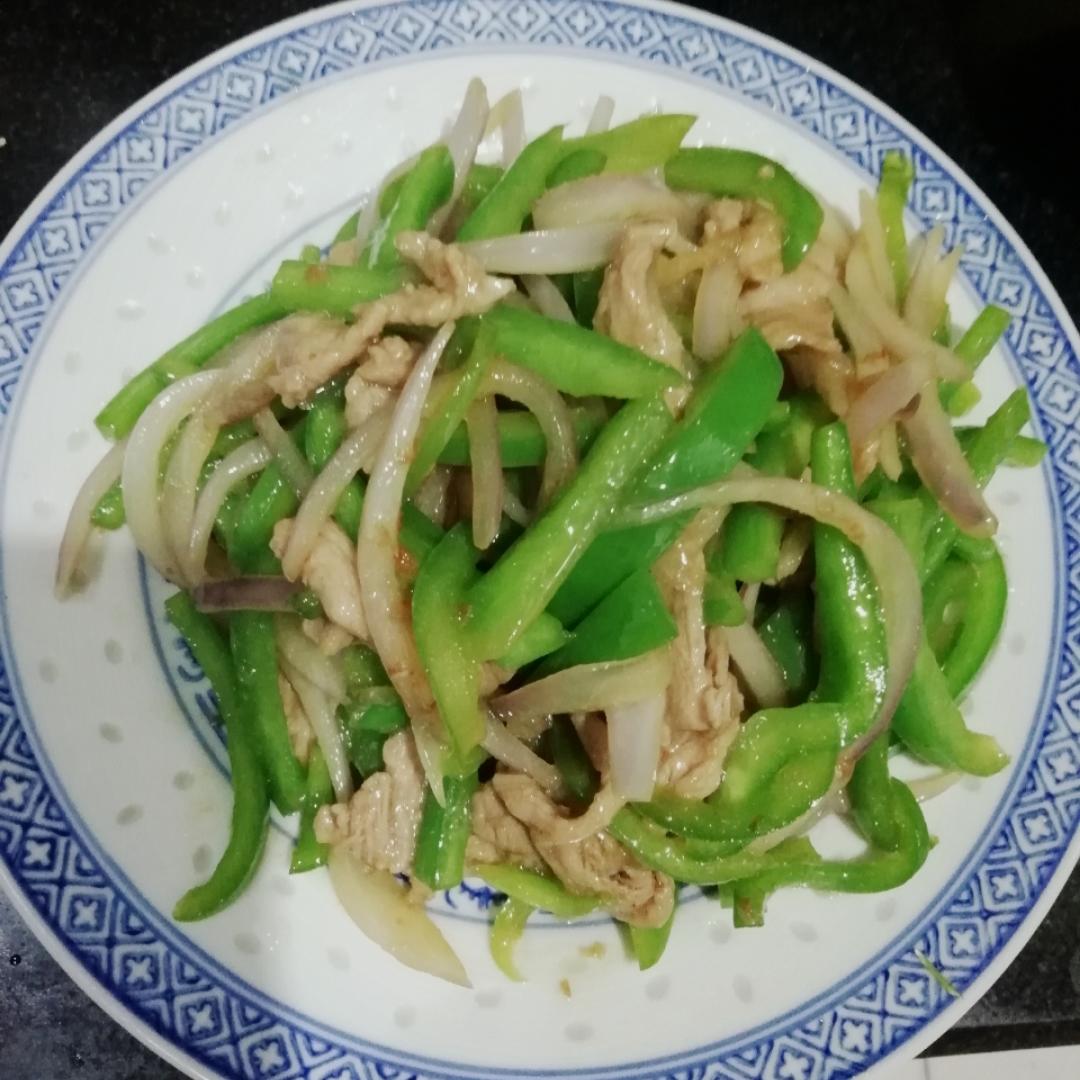 尖椒洋葱炒肉丝