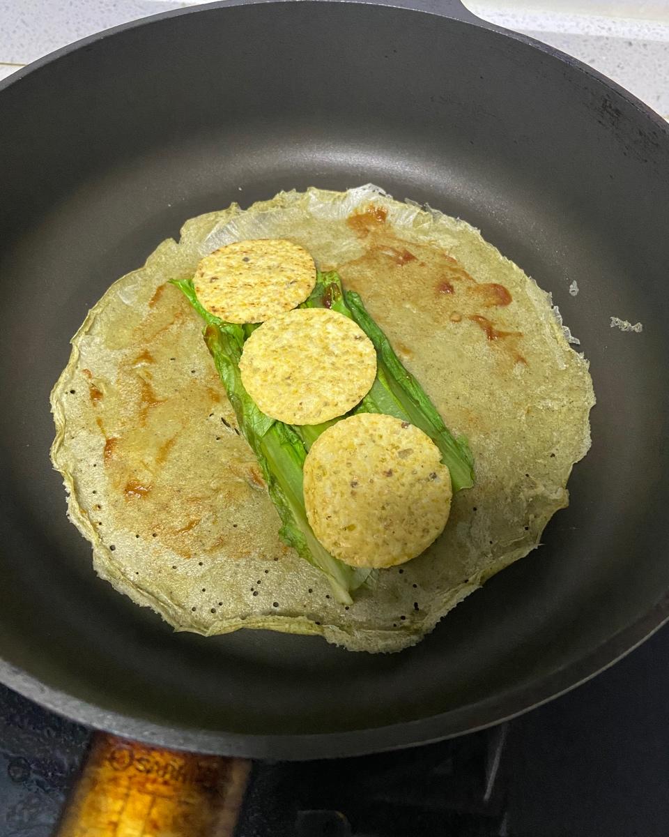 煎饼果子（超详细步骤 甜面酱都是自制的）