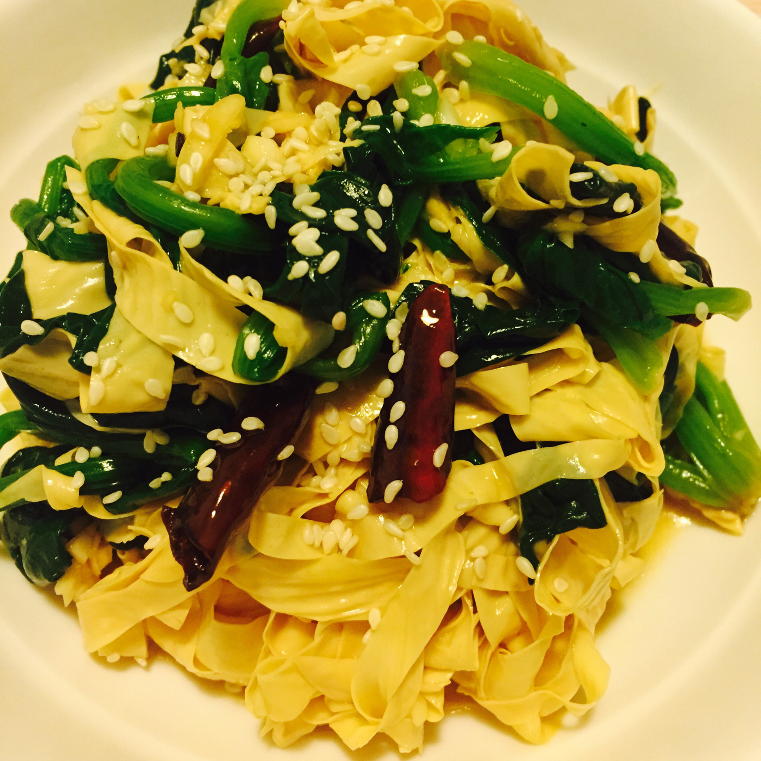 凉拌菠菜 Spinach Salad