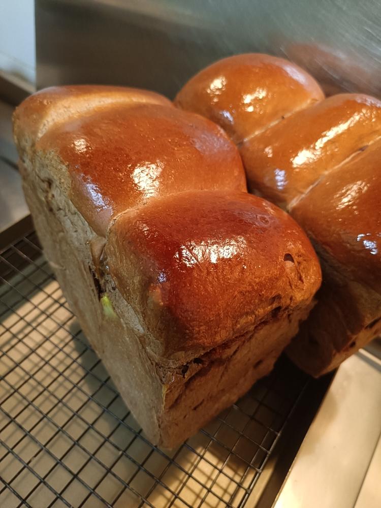 老面枣泥吐司VS苹果酱吐司