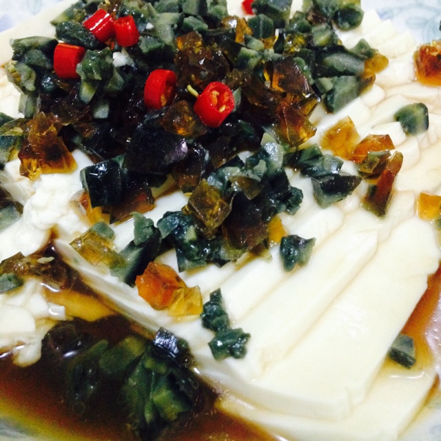 皮蛋豆腐