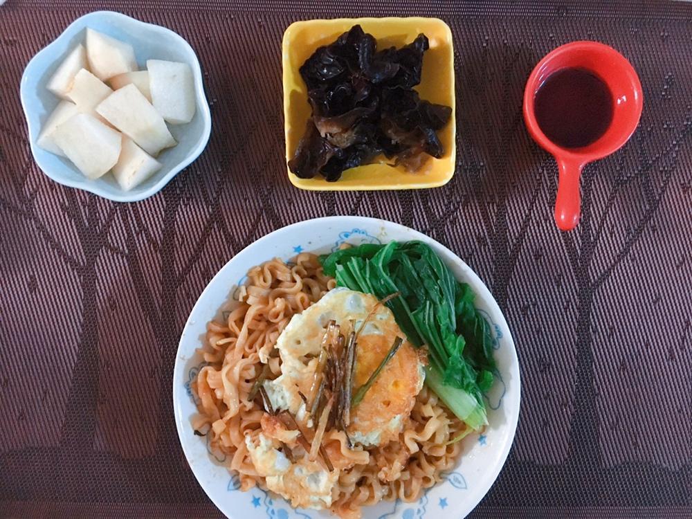 10分钟搞定的一碗葱油拌面