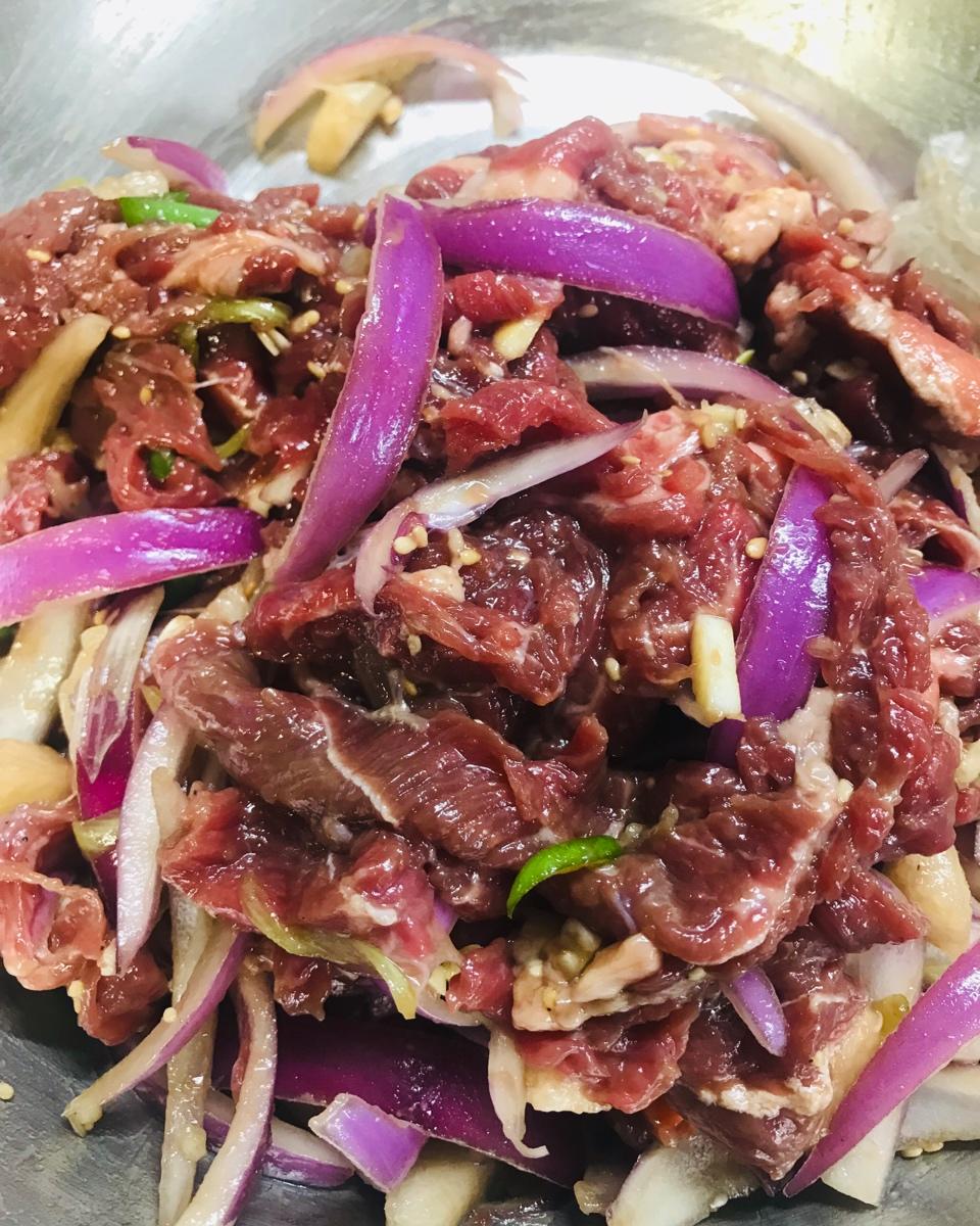「正宗韩式烤肉」调味牛肉的腌制秘诀