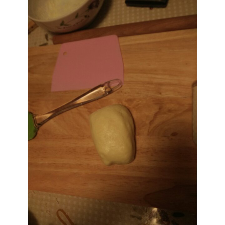 和宝贝一起动手做——牛乳球！