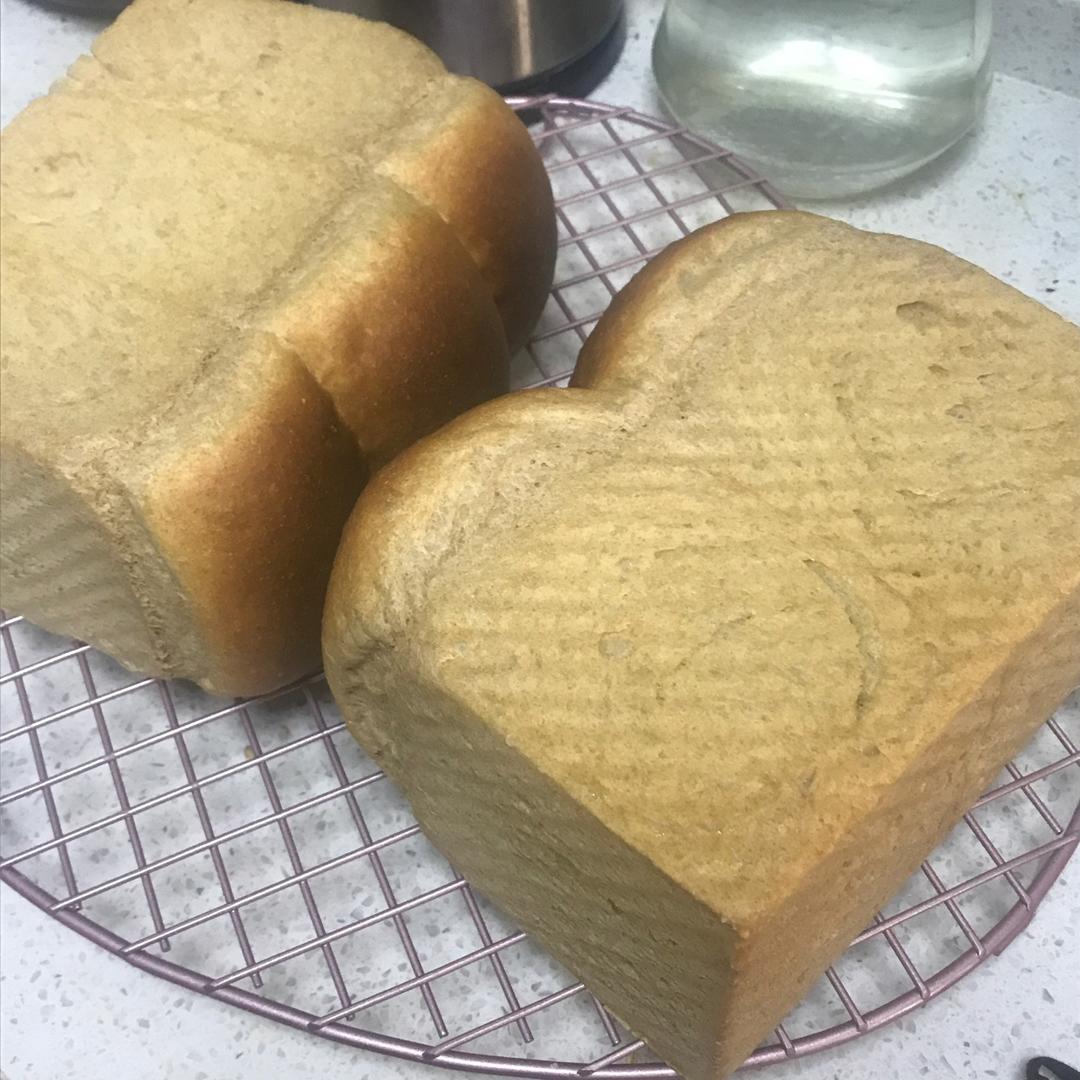100%纯全麦吐司 汤种全麦
