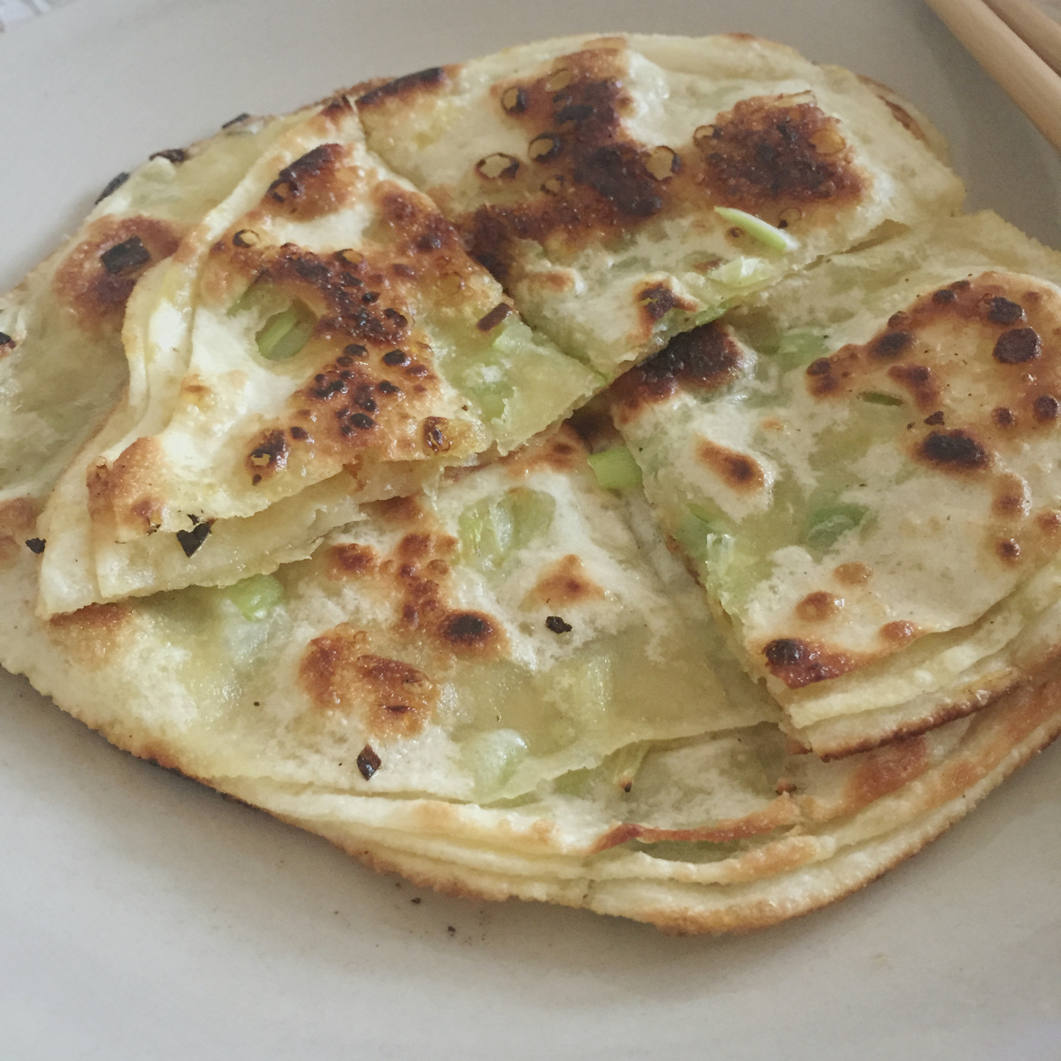 饺子皮葱油饼