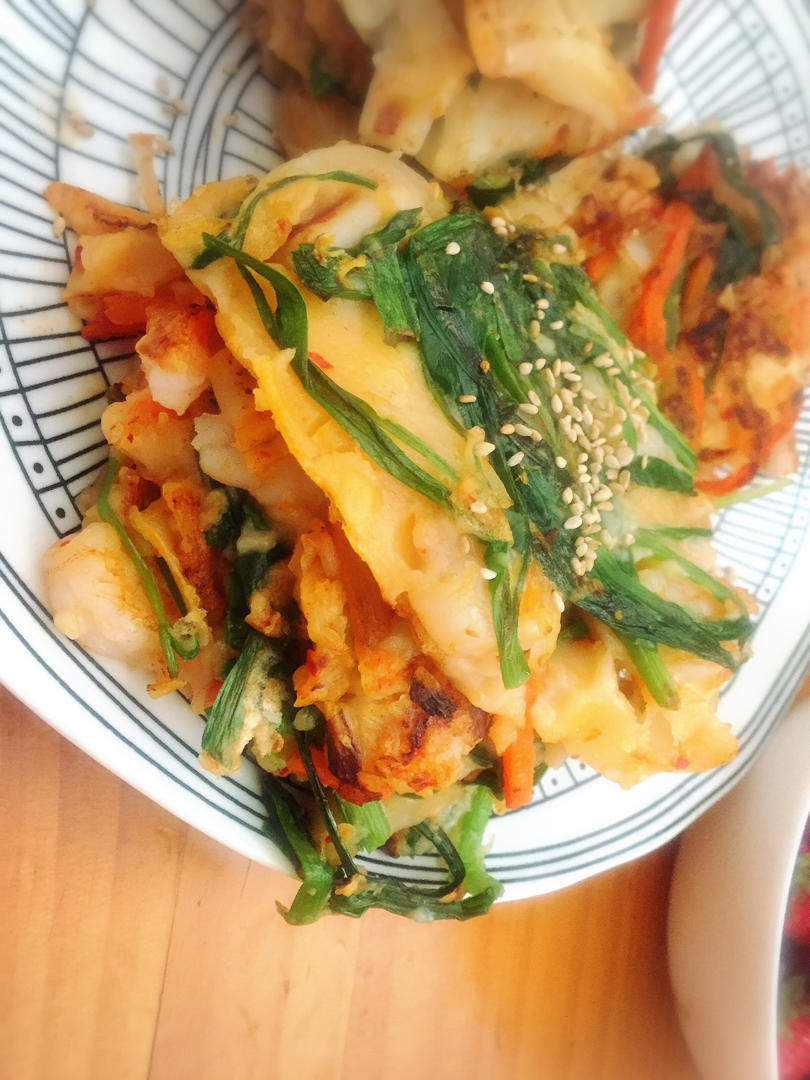 跟韩国同学学到的韩国泡菜饼（韩国海鲜泡菜饼）