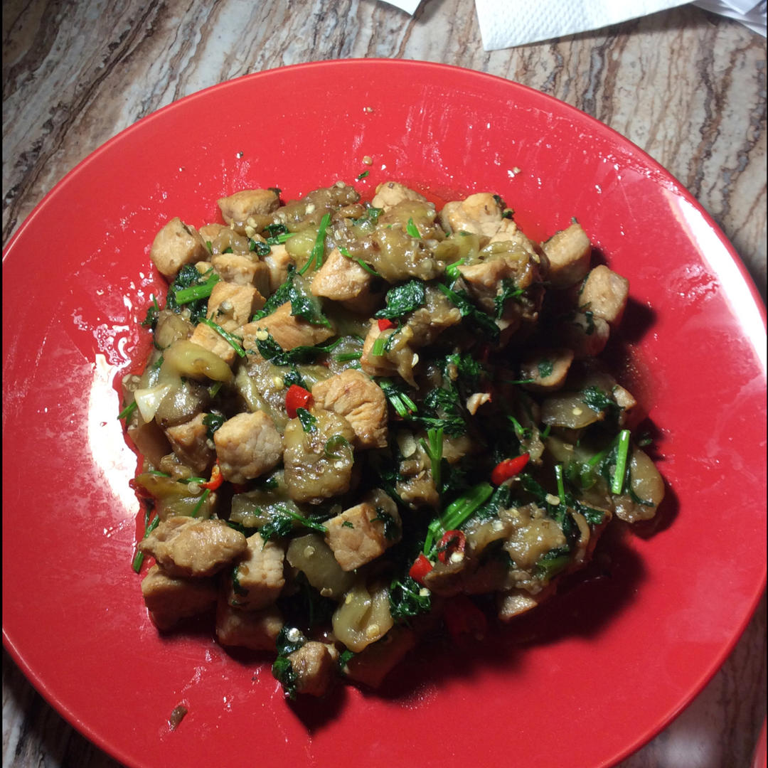 油焖茄子猪肉粒