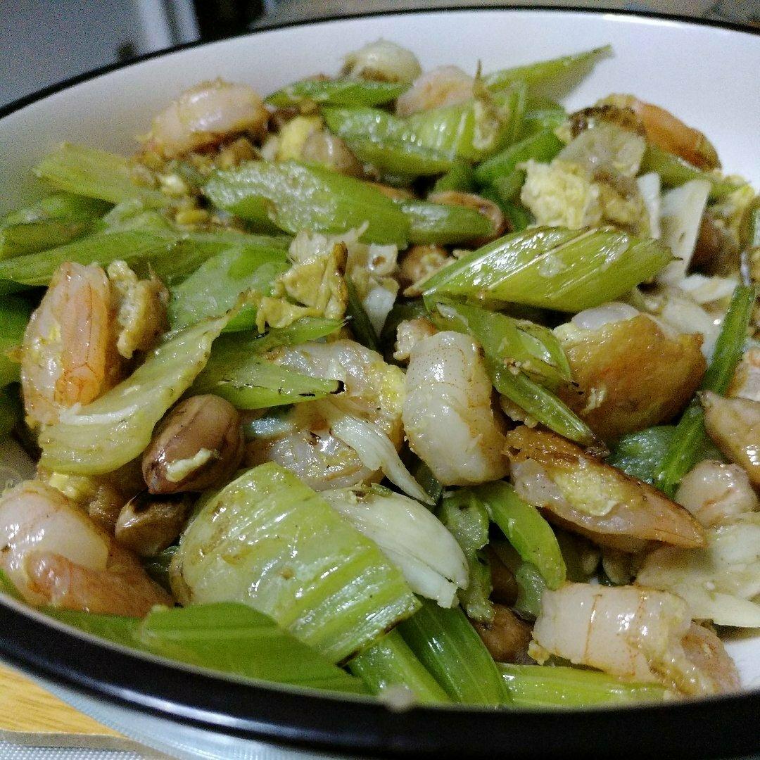 西芹百合炒虾仁