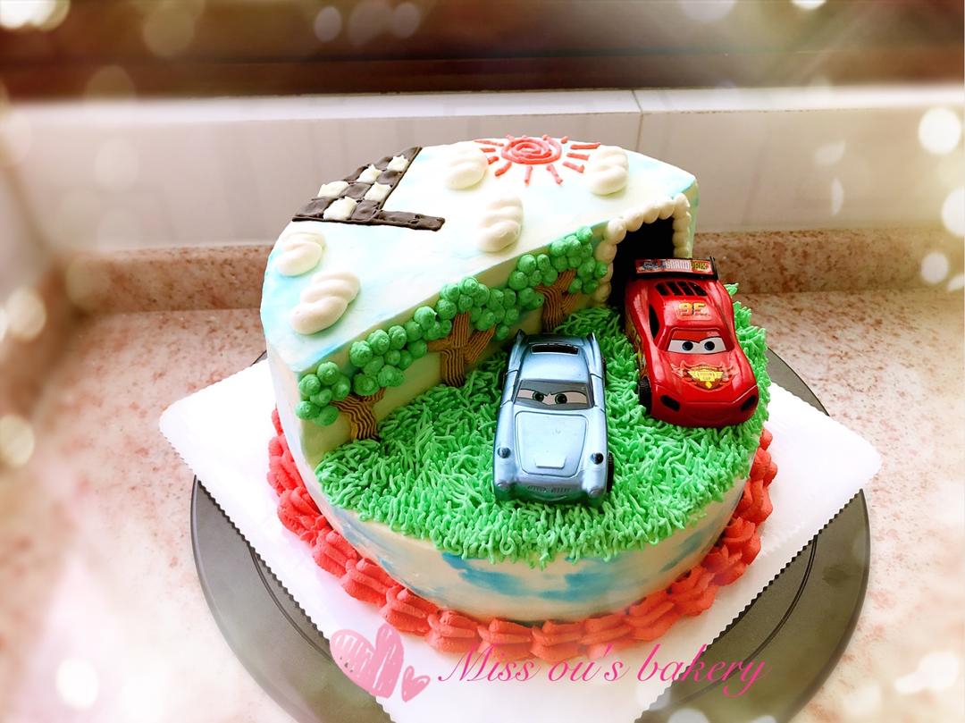 autumn_535做的小汽车场景生日蛋糕