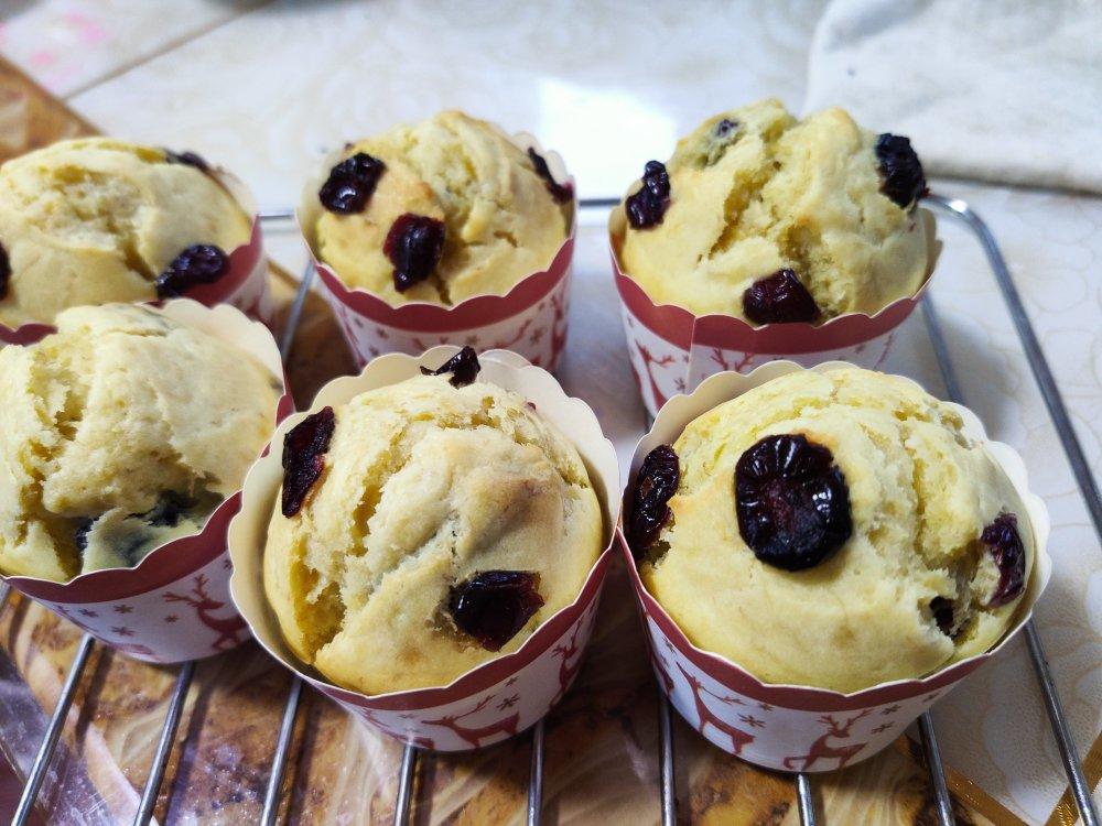 香蕉马芬蛋糕杯