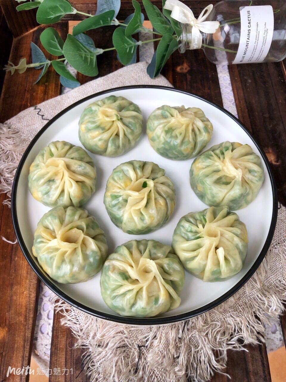 韭菜鸡蛋虾仁包子的做法