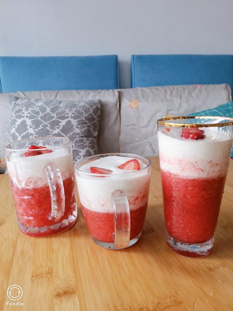 喜茶『芝士莓莓』奶盖