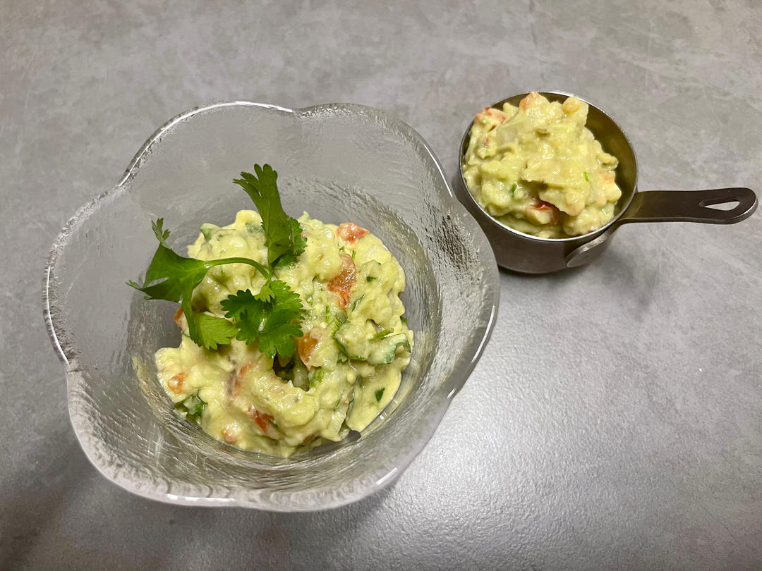 十分钟搞定正宗墨西哥牛油果酱guacamole