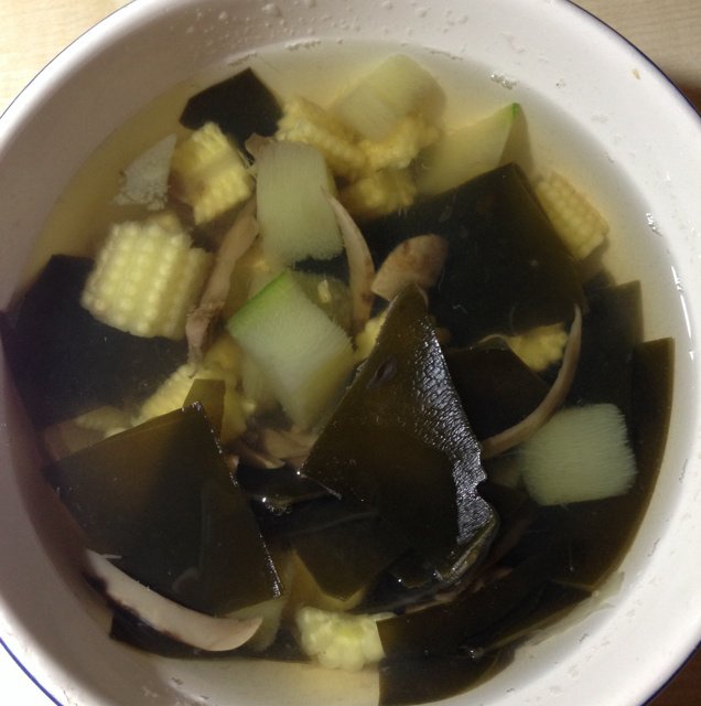 海带玉米汤