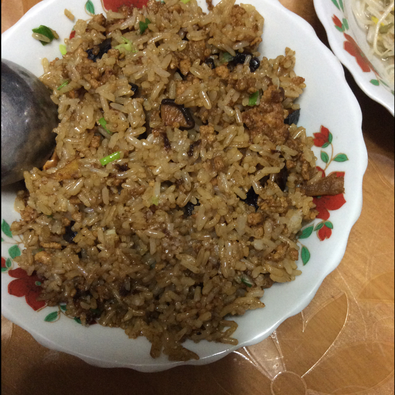 香菇肉丁油饭