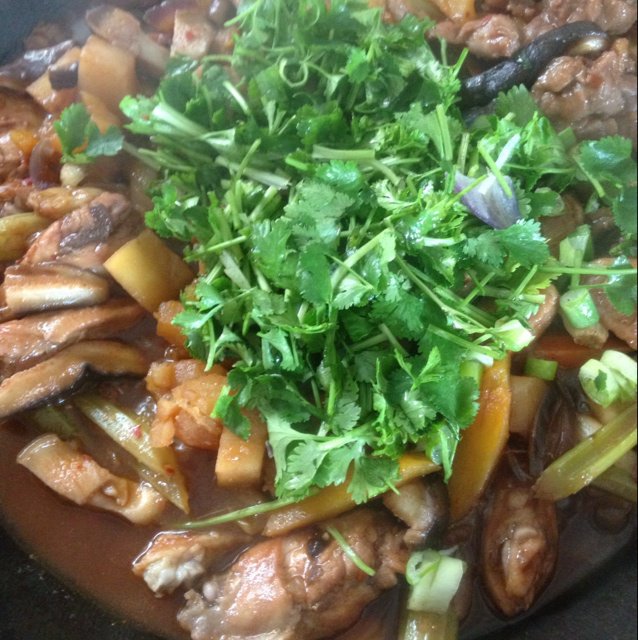 三汁焖鸡翅锅