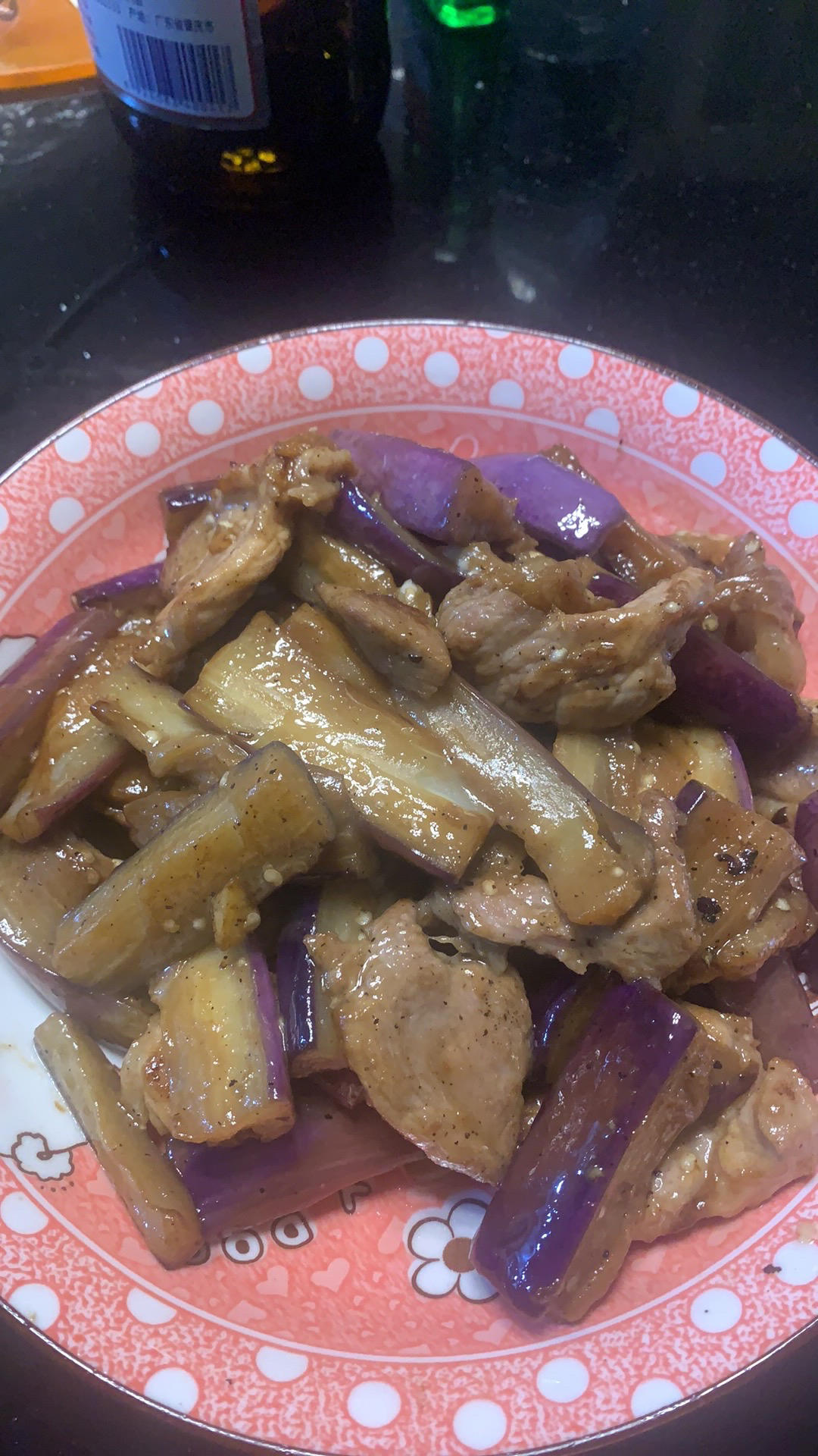 家常菜：茄子炒肉丝（少油保色法）