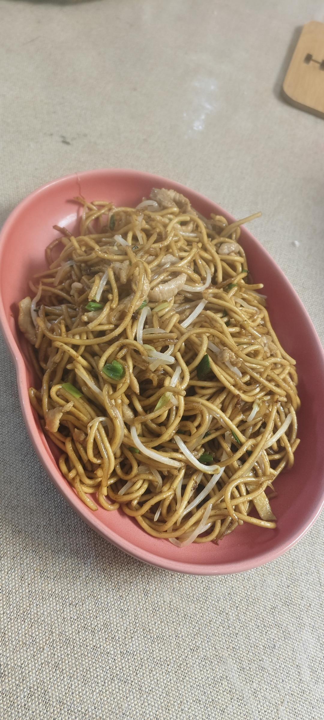广式豉油皇炒面