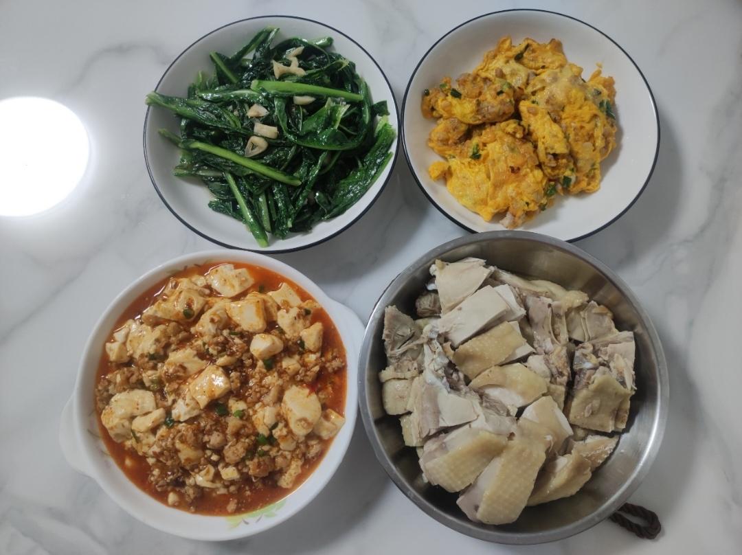 豬仔的“阿茂整餅”