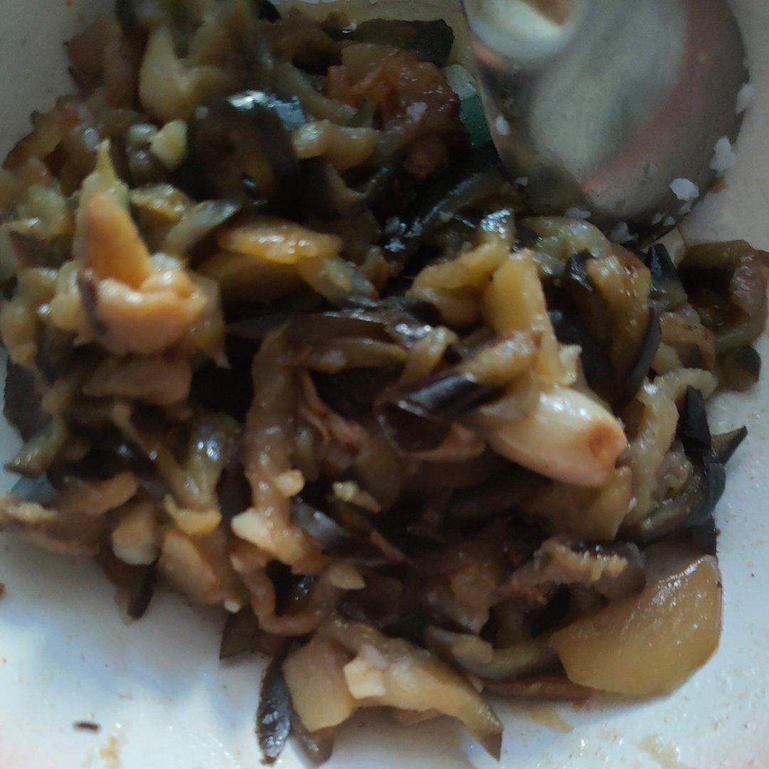 炒茄子辣椒丝