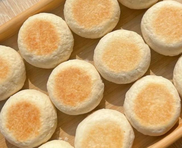 酥皮绿豆饼的做法