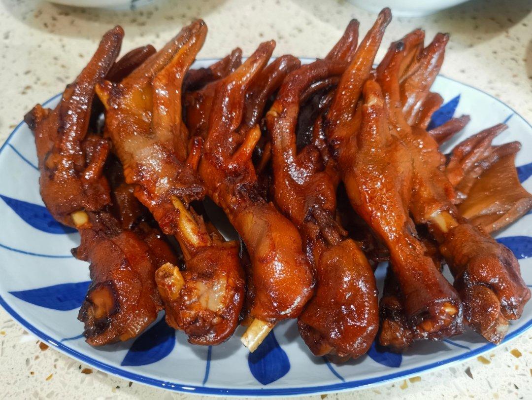 完爆小吃摊之卤鸭爪