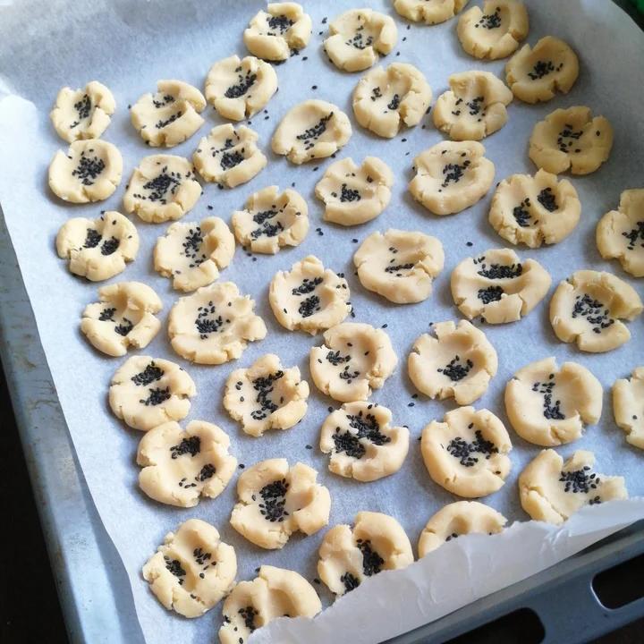 把想念装进饼干里的小浪漫，快做给你的他吧！