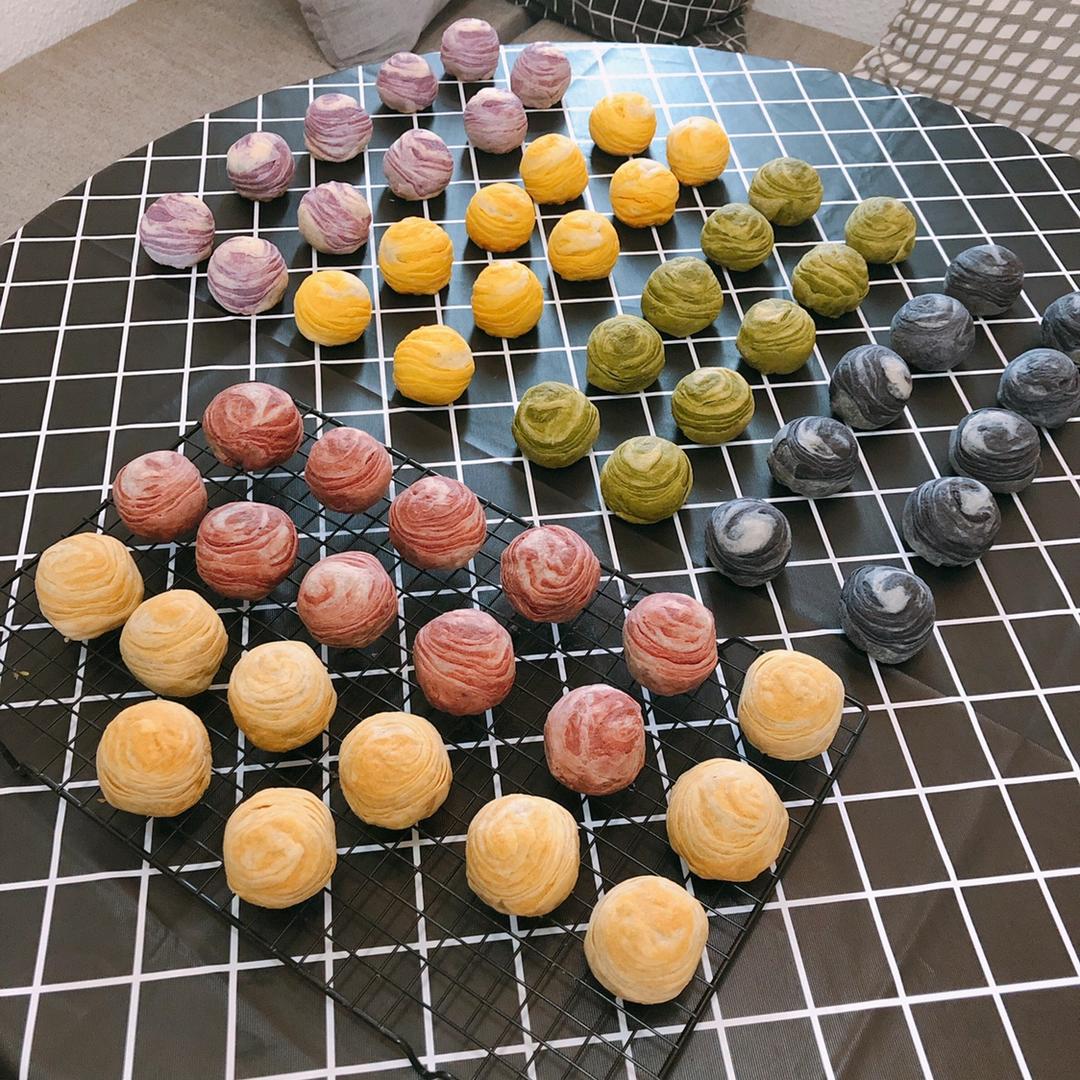 六色蛋黄酥