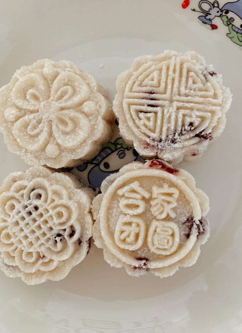 秒杀冰皮月饼的紫薯山药糯米糕